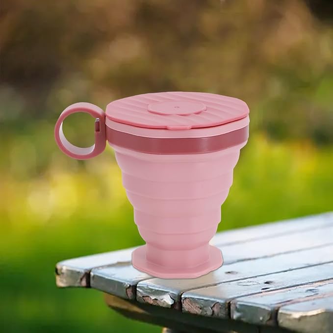 Foldable Silicone Water Cup with Leak-Proof Lid for Hot or Cold Drinks, Portable Coffee and Tea Mug for Hiking, Camping, Travel Outdoors, Easy to Clean and Pocket Size(Pink)